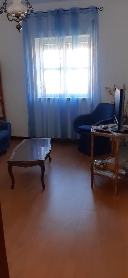 Abril Apartment *