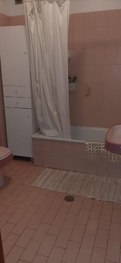 Abril Apartment *